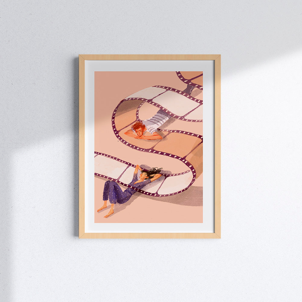 Poster "Memories" di Ilaria Urbinati con cornice in legno naturale.